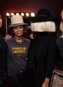 4-Sarah-Silverman-Linda-Perry-Sia-and-Gwen-Stefani-backstage-at-An-Evening-with-Women-benefiting-the-Los-Angeles-LGBT-Center-Photo-by-John-Shearer-1024x6815B15D.jpg