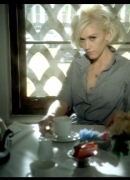 Gwen_Stefani_-_4_In_the_Morning_008.jpg
