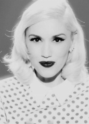 Gwen_Stefani_-_Baby_Don_t_Lie_010.jpg