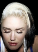 Gwen_Stefani_-_Used_To_Love_You_088.jpg