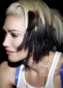Gwen_Stefani_-_Used_To_Love_You_111.jpg