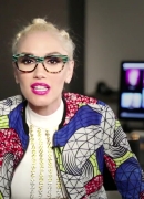 Gwen_Stefani_Gushes_About_Her_New_Eyeglasses_Collections_052.jpg