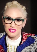 Gwen_Stefani_Gushes_About_Her_New_Eyeglasses_Collections_132.jpg