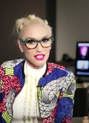 Gwen_Stefani_Gushes_About_Her_New_Eyeglasses_Collections_146.jpg