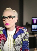 Gwen_Stefani_Gushes_About_Her_New_Eyeglasses_Collections_160.jpg
