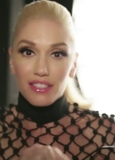 Gwen_Stefani_Gushes_About_Her_New_Eyeglasses_Collections_196.jpg