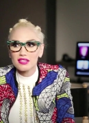 Gwen_Stefani_Gushes_About_Her_New_Eyeglasses_Collections_202.jpg