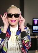 Gwen_Stefani_Gushes_About_Her_New_Eyeglasses_Collections_238.jpg