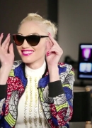 Gwen_Stefani_Gushes_About_Her_New_Eyeglasses_Collections_240.jpg