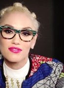 Gwen_Stefani_Gushes_About_Her_New_Eyeglasses_Collections_316.jpg