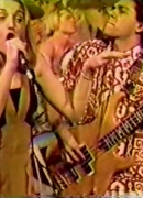 No_doubt_THE_GIG_San_Pedro_CA_1101990_-_FIRST_EVER_TV_APPEARANCE_Up_yours__Big_city_train_39.jpg