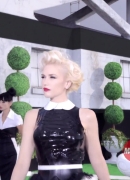 Priceless_Surprises_from_Gwen_Stefani_and_MasterCard_012.jpg