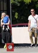 exclusive-gwen-stefani-and-family_48532525B15D.jpg