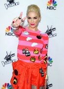 gwen-stefani-at-the-voice-season-7-red-carpet-event-in-west-hollywood_10.jpg