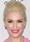 gwen-stefani-at-the-voice-season-7-red-carpet-event-in-west-hollywood_28.jpg