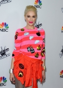 gwen-stefani-at-the-voice-season-7-red-carpet-event-in-west-hollywood_8.jpg