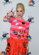 gwen-stefani-at-the-voice-season-7-red-carpet-event-in-west-hollywood_9.jpg