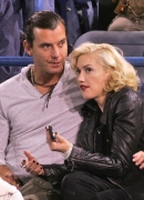 Gwen_Stefani_and_Gavin_Rossdale_sit_behind_Mirka_Federer_as_they_all_cheer_on_world_number_one_Roger_Federer_at_the_Indian_Wells_tennis_tournament_281329.jpg