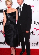 gwen-stefani-gavin-rossdale-and-more2012-05-11_06-18-09step-out-for-heart-foundation-gala5B15D.jpg