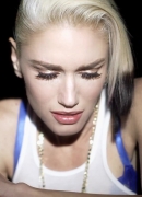 Gwen_Stefani_-_Used_To_Love_You_053.jpg